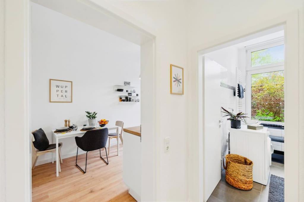 Wuppertaler Altbau-Traum Gutenberg - Naehe Dus & Dortmund & Koeln & Essen Daire Dış mekan fotoğraf